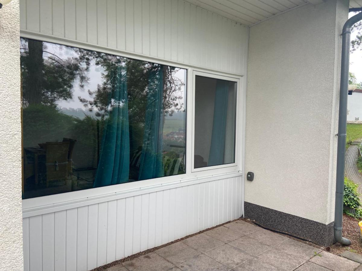 Traumhaftes Ferienhaus Husen エクステリア 写真